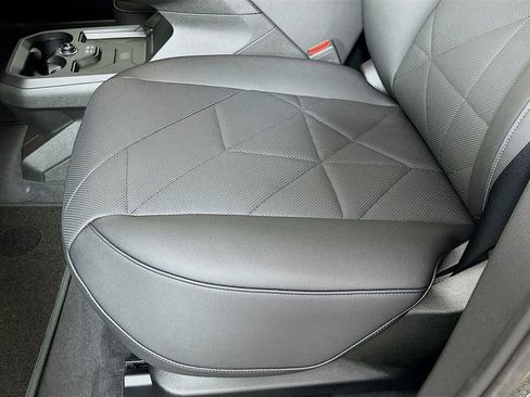 Used 2026 BMW iX xDrive60 image 21