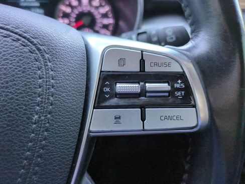 Used 2022 Kia Telluride S FWD image 27