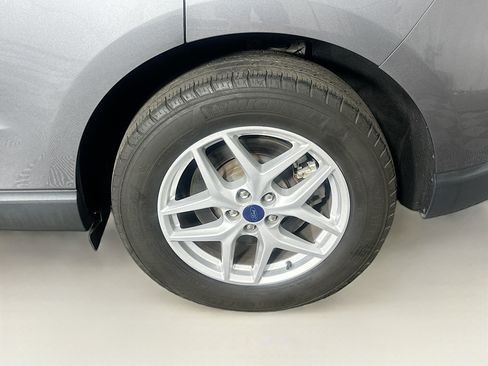 Used 2021 Ford Edge SEL w/ Cargo Accessory Package AWD/4WD image 11