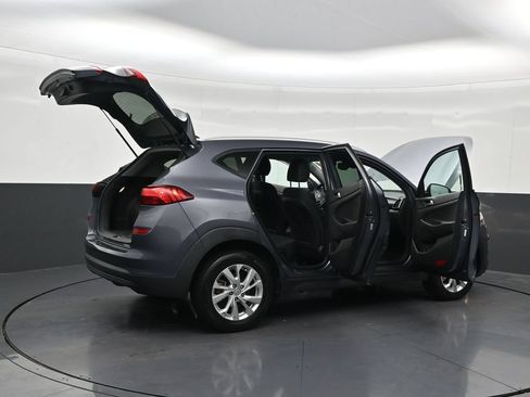 Used 2021 Hyundai Tucson Value FWD image 31
