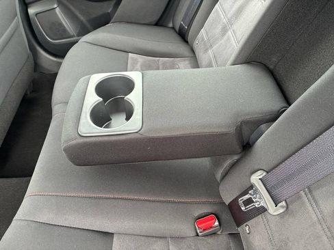 Certified 2025 Nissan Sentra SR FWD image 25