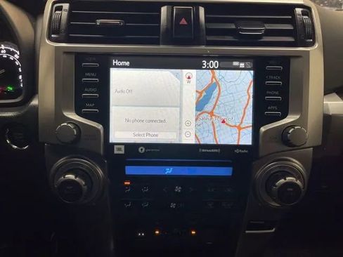 Used 2023 Toyota 4Runner Limited image 20