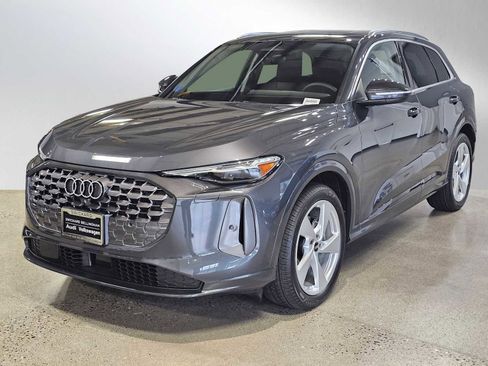 New 2025 Audi Q5 Prestige image 7