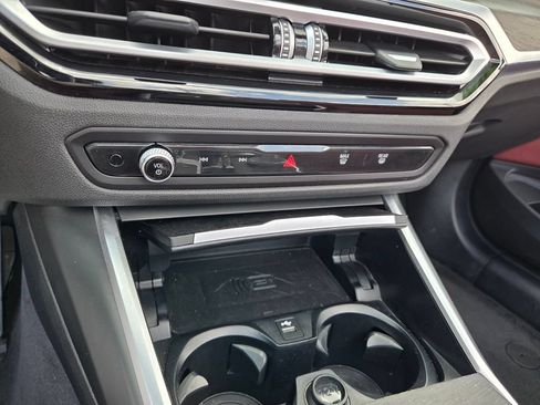 Used 2024 BMW 430i Convertible RWD image 24