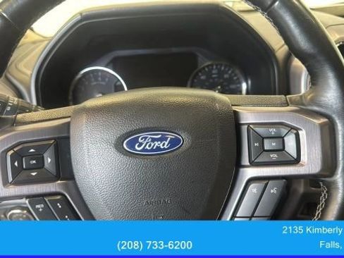 Used 2018 Ford Expedition Max Platinum AWD/4WD image 23