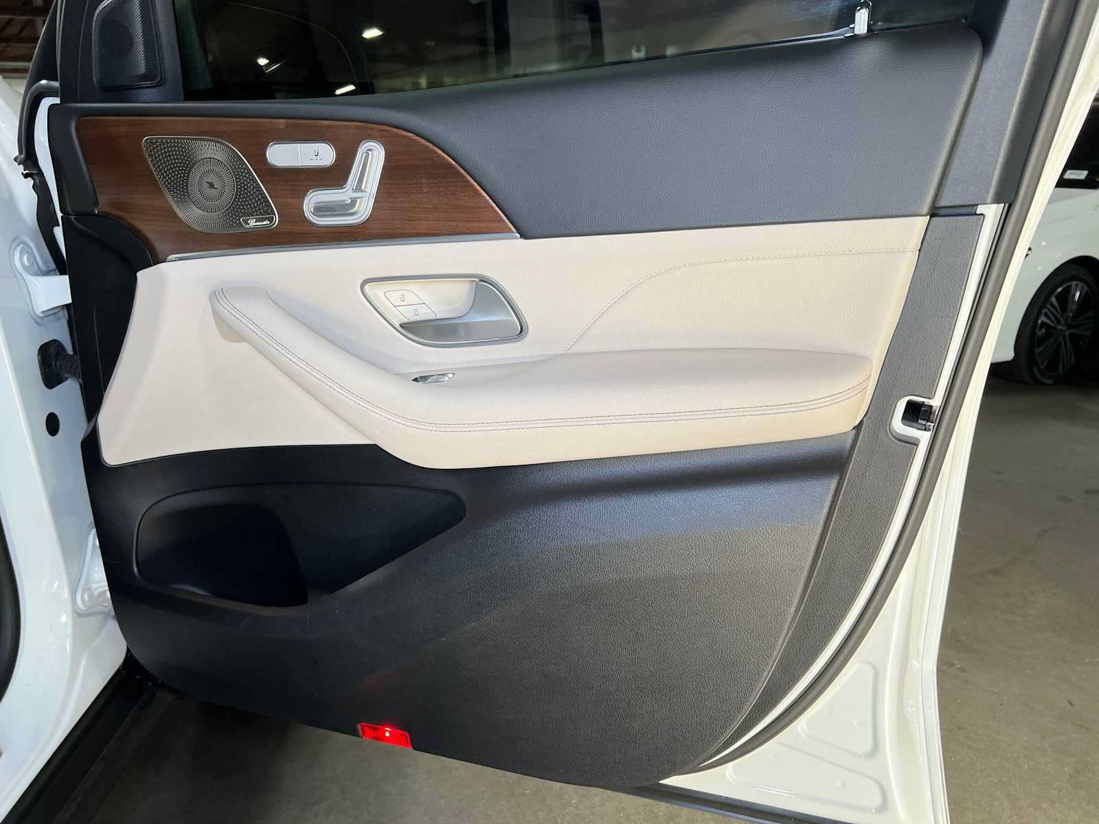 Certified 2022 Mercedes-Benz GLE 350 4MATIC image 10