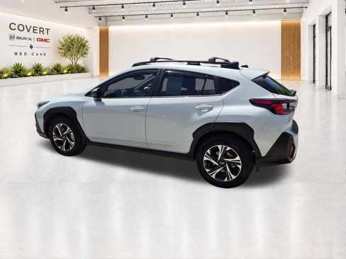 Used 2024 Subaru Crosstrek 2.0i Premium AWD/4WD image 9