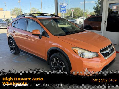 Used 2014 Subaru Crosstrek 2.0i Limited AWD/4WD image 1