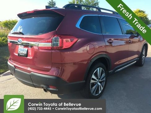 Used 2021 Subaru Ascent Limited w/ Technology Package AWD/4WD image 3