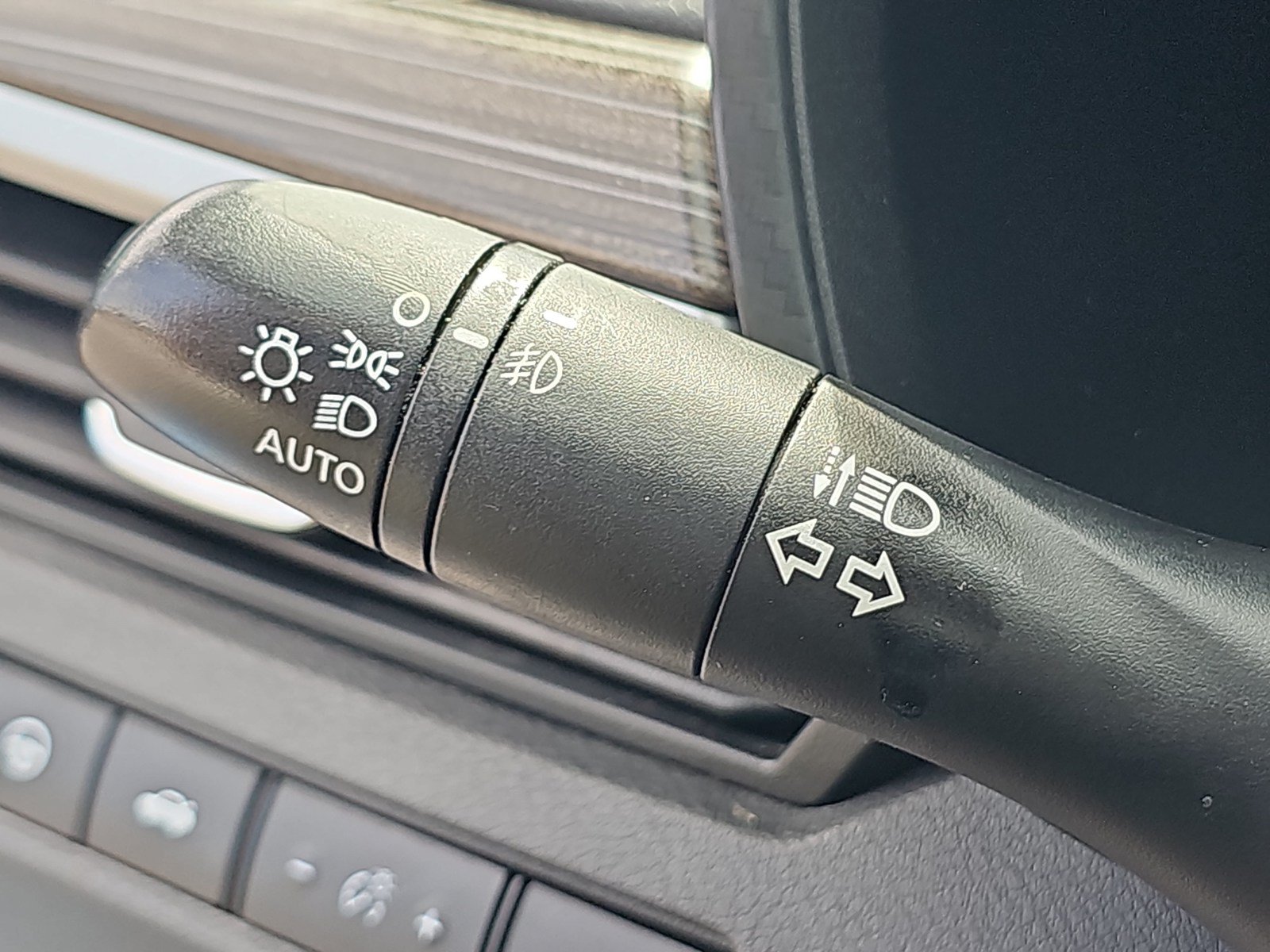 Used 2019 Nissan Altima 2.5 Platinum FWD image 33