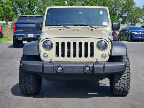 Used 2018 Jeep Wrangler Unlimited Sport S image 2