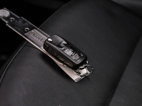 Used 2015 Volkswagen Beetle 1.8T image 43