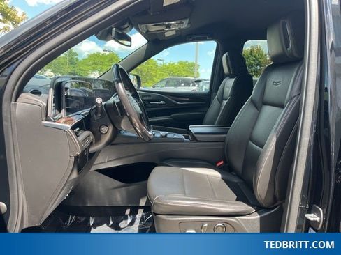 Used 2021 Cadillac Escalade ESV Luxury image 5