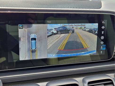 Used 2022 Mercedes-Benz GLE 53 AMG 4MATIC image 28