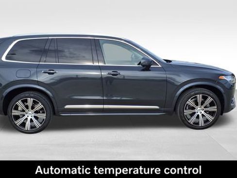 Used 2022 Volvo XC90 T6 Inscription image 9