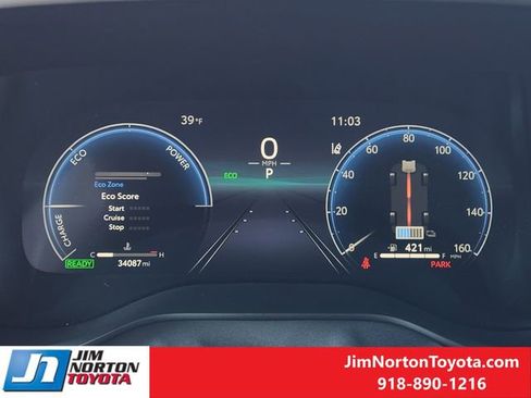 Used 2025 Toyota Sienna Limited image 16