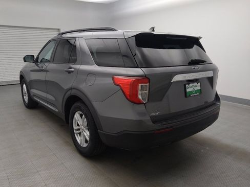 Used 2021 Ford Explorer XLT RWD image 5