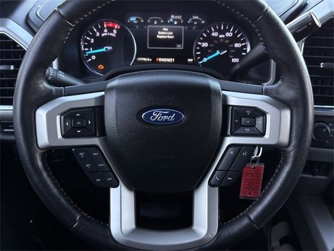 Used 2018 Ford F250 Lariat image 12