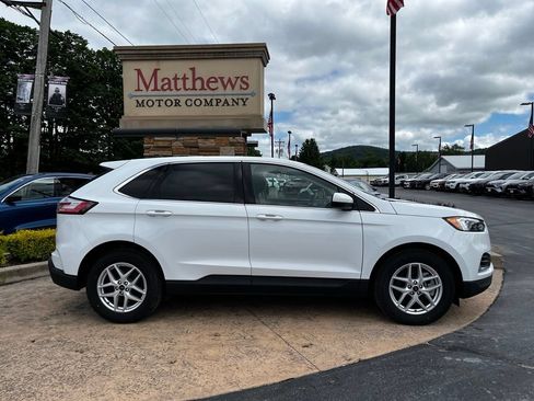 Used 2024 Ford Edge SEL AWD/4WD image 4