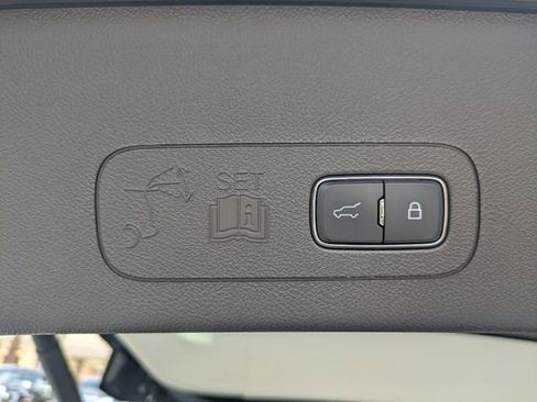 Used 2023 Lincoln Aviator Black Label Grand Touring w/ Class IV Trailer Tow Package AWD/4WD image 17