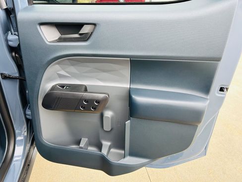 New 2026 Ford Maverick Lariat w/ Black Appearance Package image 33