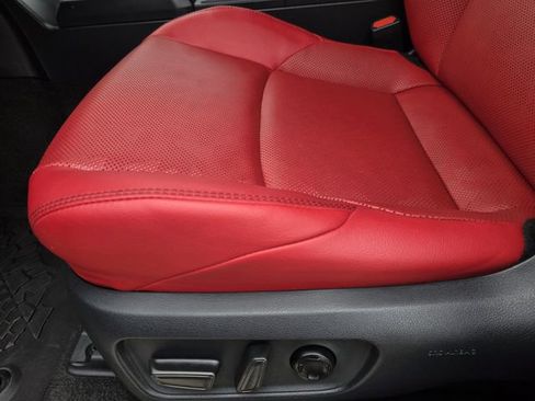 Used 2025 Toyota 4Runner TRD Pro AWD/4WD image 18