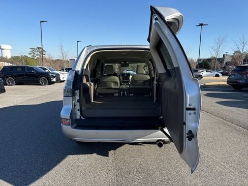 Used 2015 Lexus GX 460 image 15