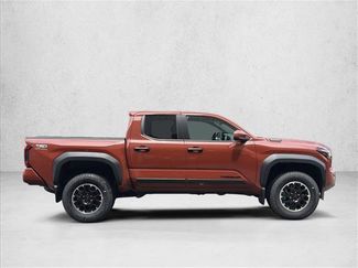 Used 2025 Toyota Tacoma TRD Off-Road AWD/4WD video 4