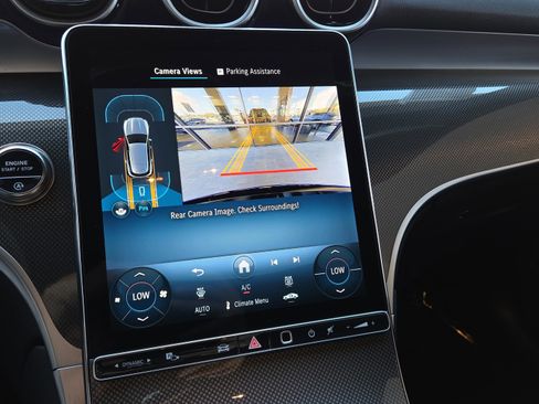 Certified 2026 Mercedes-Benz GLC 300 image 28