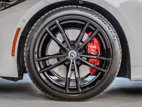 Used 2023 BMW M440i Convertible w/ Premium Package image 19