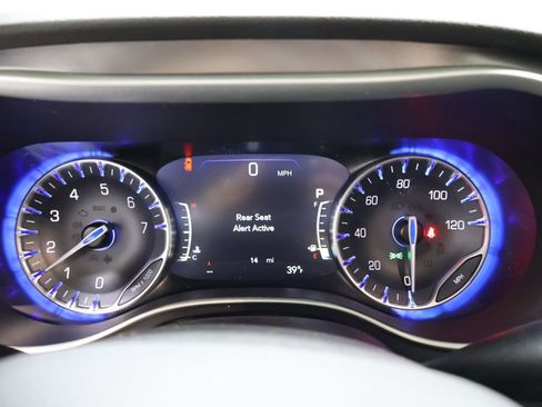 New 2026 Chrysler Voyager LX image 26