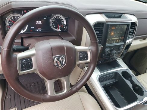 Used 2016 RAM 1500 Laramie w/ Convenience Group image 19