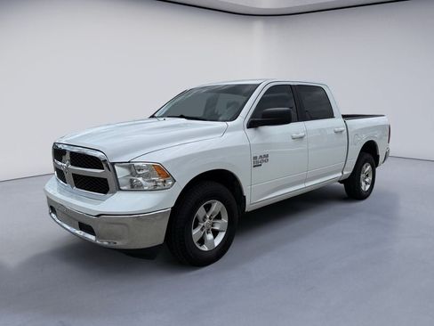 Used 2021 RAM 1500 Classic SLT AWD/4WD image 1