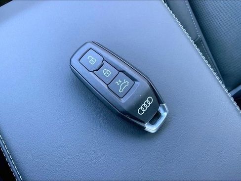 Used 2025 Audi A5 2.0T Premium Plus w/ Premium Plus image 14