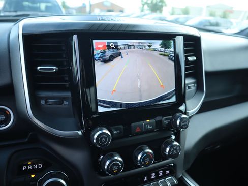 New 2026 RAM 1500 Express AWD/4WD image 6