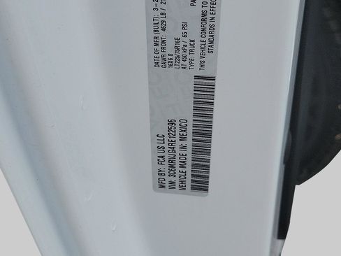 New 2024 RAM ProMaster 3500 w/ Convenience Group FWD image 16