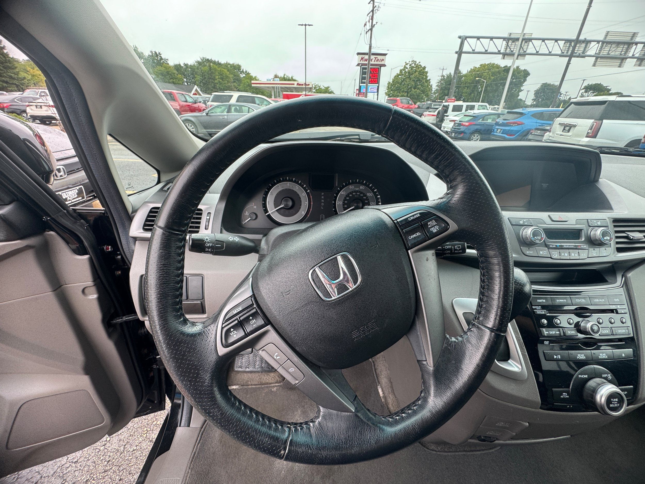 Used 2012 Honda Odyssey EX-L image 10