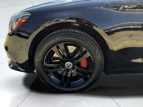 Used 2019 Mercedes-Benz S 560 4MATIC Sedan image 56