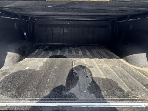 Used 2019 RAM 1500 Sport image 33