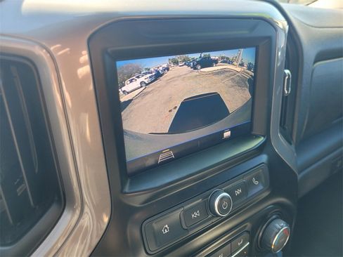 Used 2020 Chevrolet Silverado 1500 Custom w/ Custom Value Package image 33