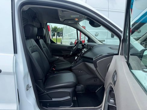 Used 2022 Ford Transit Connect XL FWD image 16