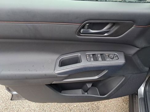 New 2025 Nissan Pathfinder Rock Creek image 11