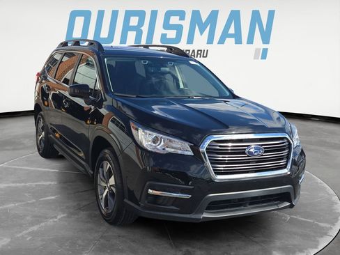 Certified 2022 Subaru Ascent Premium w/ Convenience Package image 1