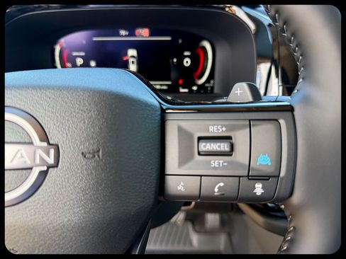 New 2026 Nissan Pathfinder SL FWD image 37