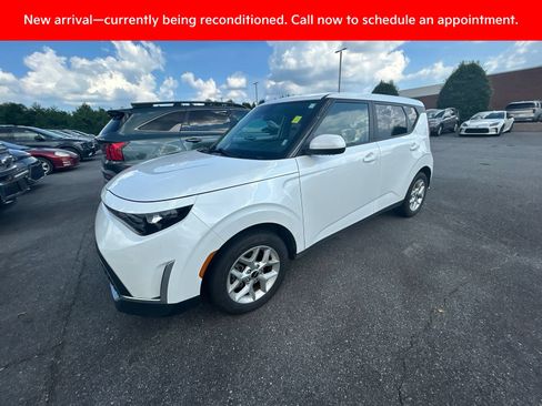 Certified 2024 Kia Soul LX w/ Option Group 015 FWD image 5