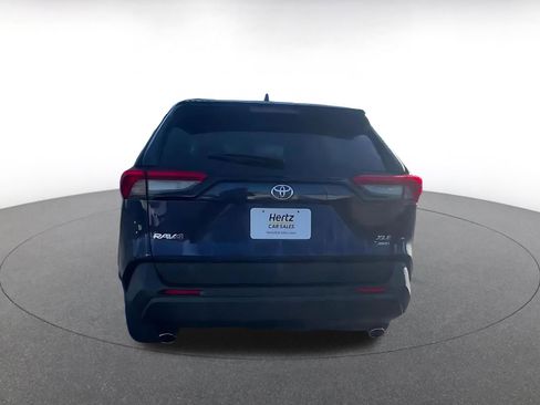 Used 2025 Toyota RAV4 XLE image 12