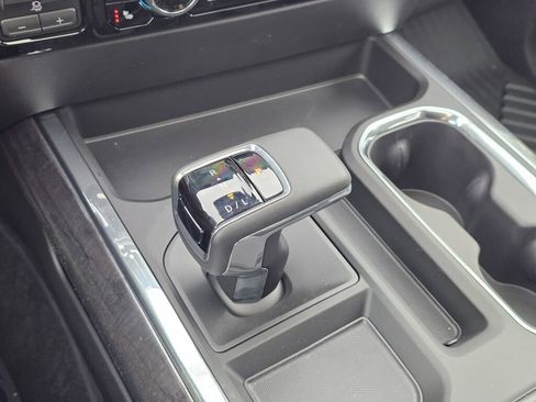 New 2026 Chevrolet Silverado 1500 LTZ image 19