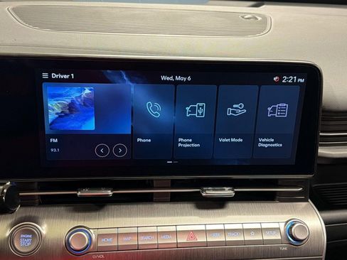 Used 2025 Hyundai Kona SEL FWD image 24