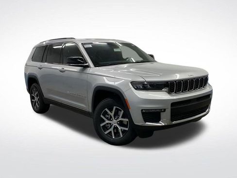 New 2025 Jeep Grand Cherokee L Limited w/ Trailer Tow Package image 46