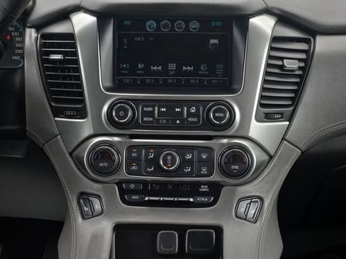 Used 2017 Chevrolet Tahoe LT RWD image 19